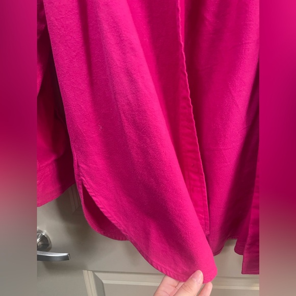 Shacket - Picture 2 of 5